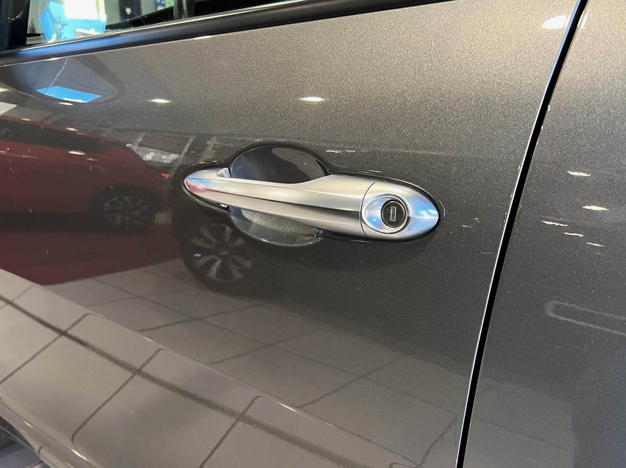 Lancia Ypsilon 1.0 FireFly 5 porte S&S Hybrid Platino