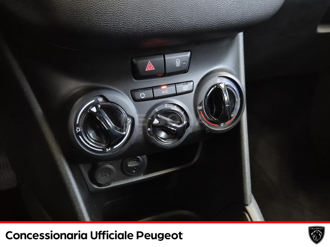 Peugeot 208 3p 1.2 puretech active 82cv