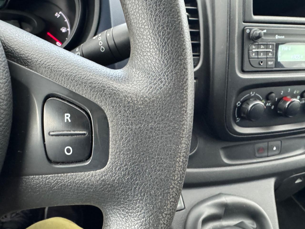 Opel Vivaro 1.6 CDTI 120Cv 6 Posti Autocarro