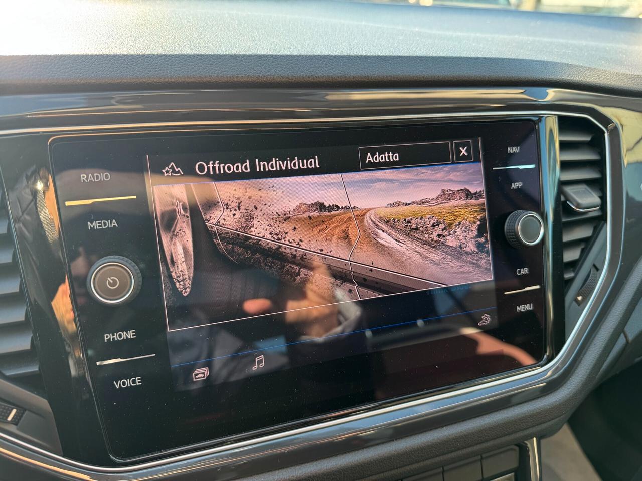 Volkswagen T-Roc 2.0TDI 150CV DSG 4x4 Adv. BlueM. Tech.