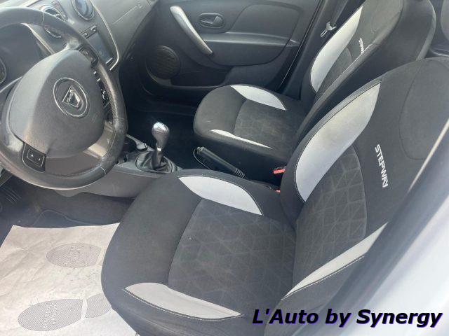 DACIA Sandero Stepway 0.9TCe 12V90CVStart&Stop aut. MOTORE Nuovo