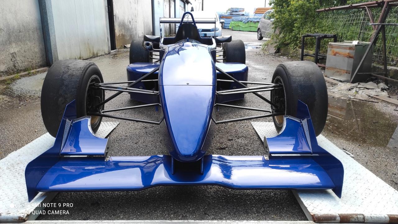 Dallara DALLARA F395 - FORMULA 3