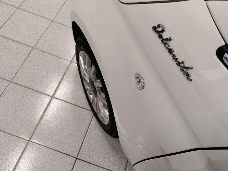 FIAT 500C 1.0 Hybrid Dolcevita