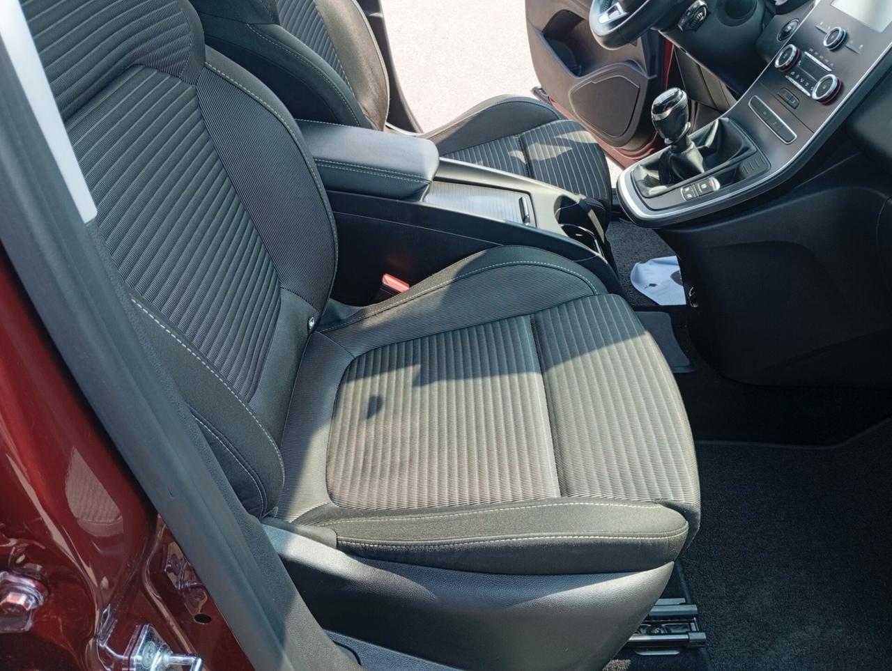 Renault Scenic Scénic dCi 120 CV NEOPATENTATI OK 7 POSTI