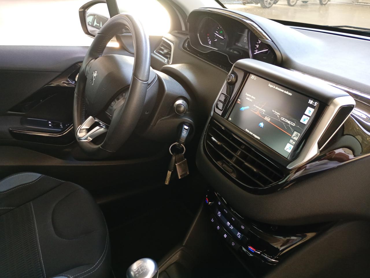 Peugeot 208 1.6 e-HDi 115 CV Stop&Start 5 porte Allure