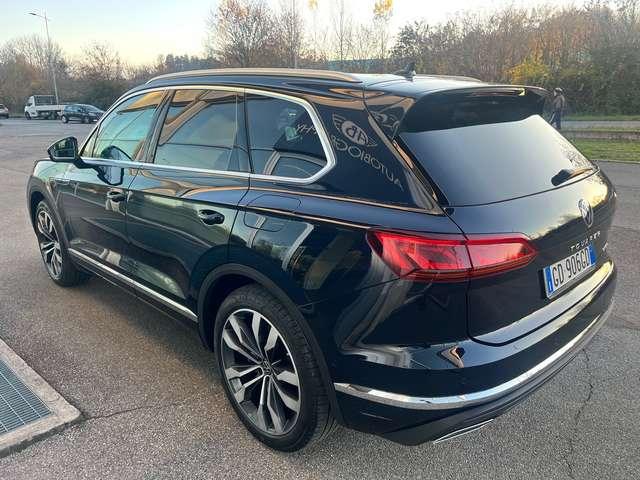 Volkswagen Touareg 3.0 V6 tsi eh Elegance 4Motion tiptronic