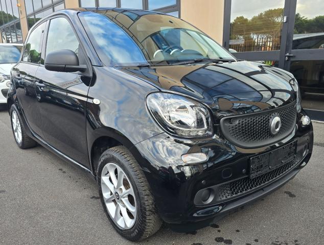 smart forFour 0.9 71 cv Benzina Twinamic Ok Neopatentati