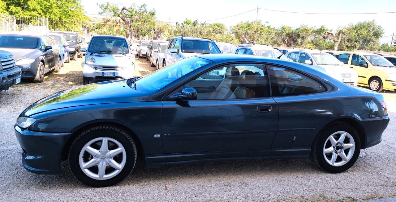 Peugeot 406 2.2 16V HDi 2001