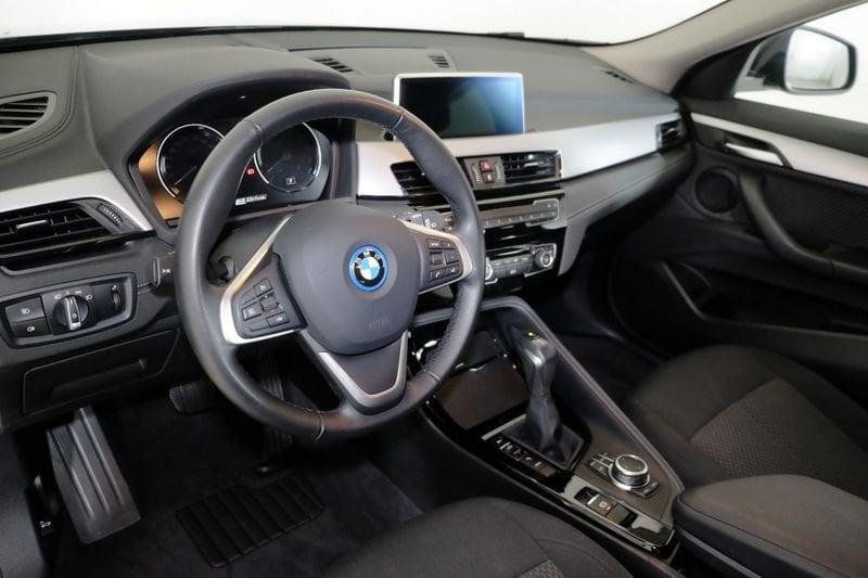 BMW X2 F39 Benzina xdrive25e Advantage auto