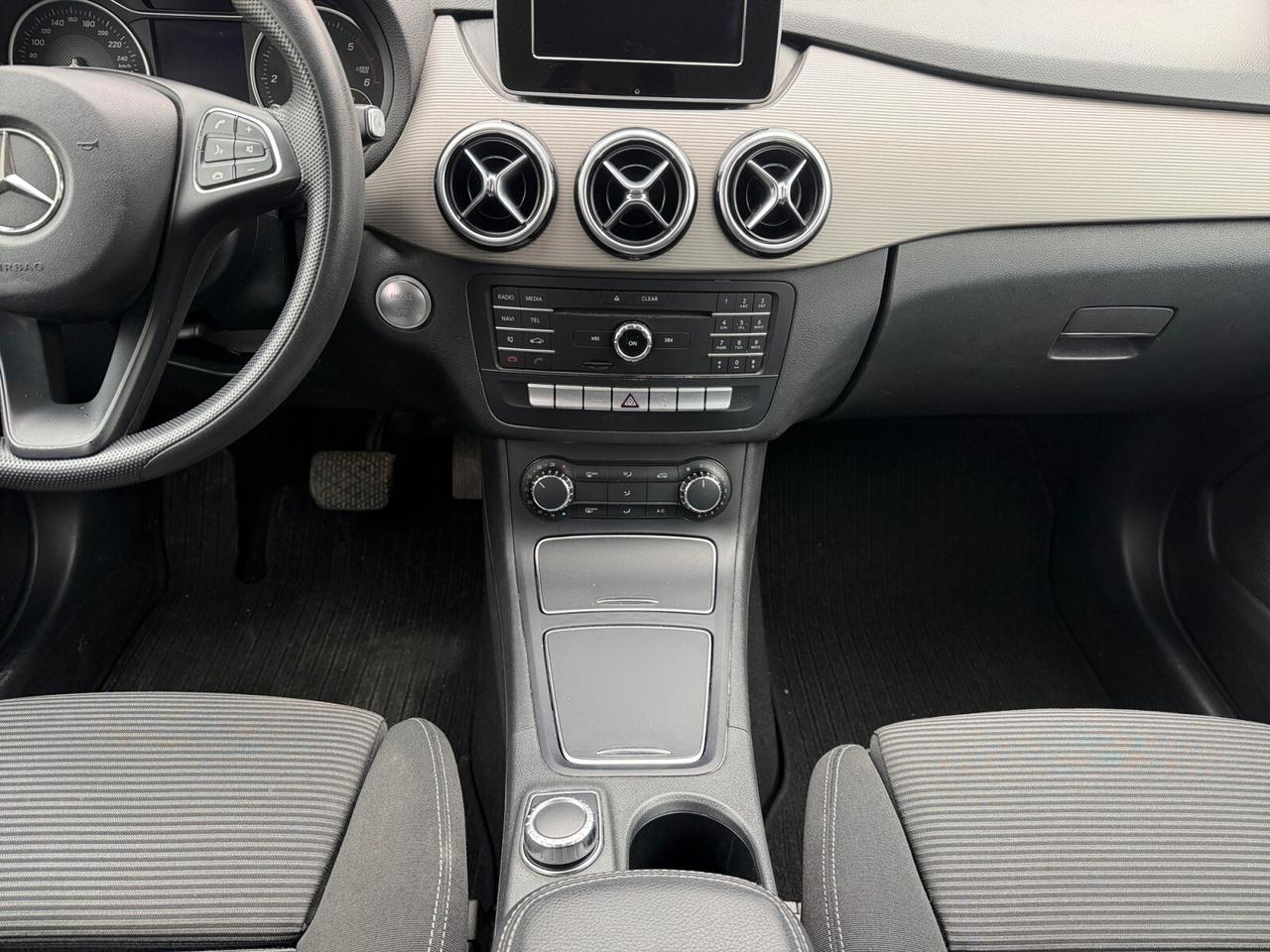 Mercedes-benz B 200 d (cdi) Business auto *UNICO PROPRIETARIO*