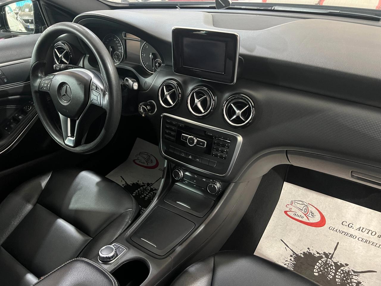 Mercedes-benz A 180 1.8 109 CV - AMG - 2013