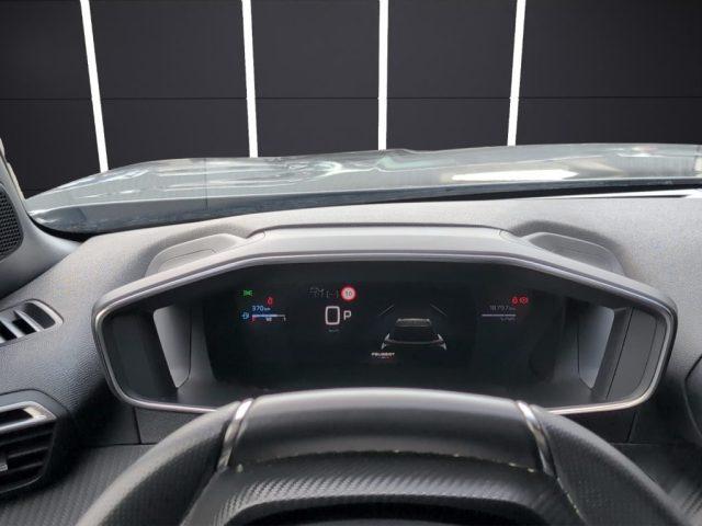 PEUGEOT 2008 Hybrid 136 e-DCS6 GT