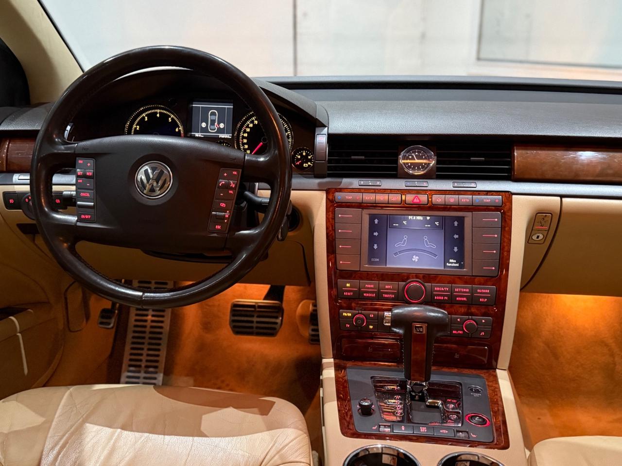 Volkswagen Phaeton 3.2 V6 Benzina Cv241/Kw177