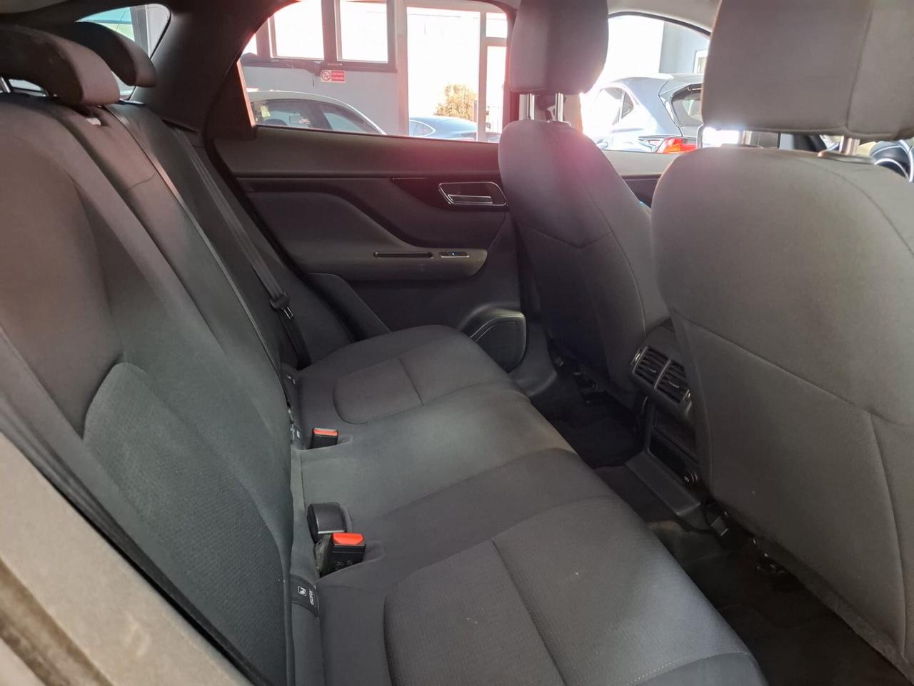 Jaguar F-Pace R-Sport Diesel Automatica