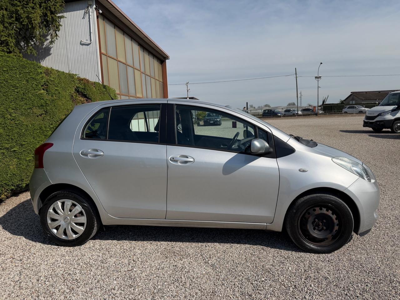 Toyota Yaris 1.3 5 porte M-MT Sol