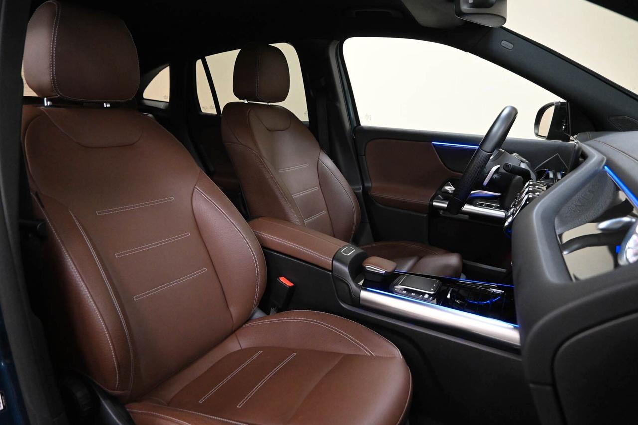 MERCEDES GLA (X156) GLA 200 d Automati...