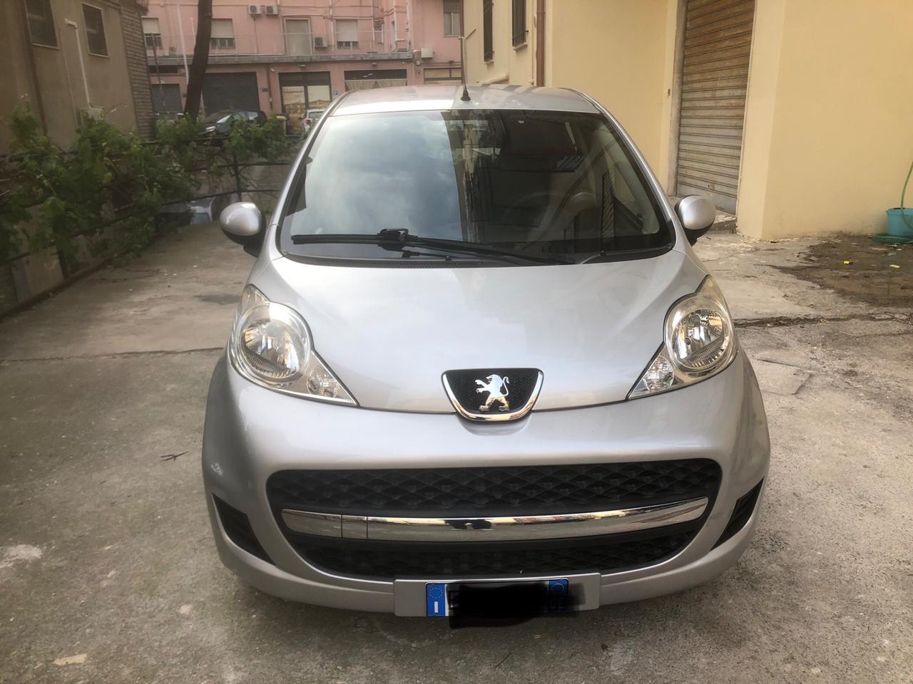 Peugeot 107 1.0 68CV 5p. Plaisir 07/210 Km 44000