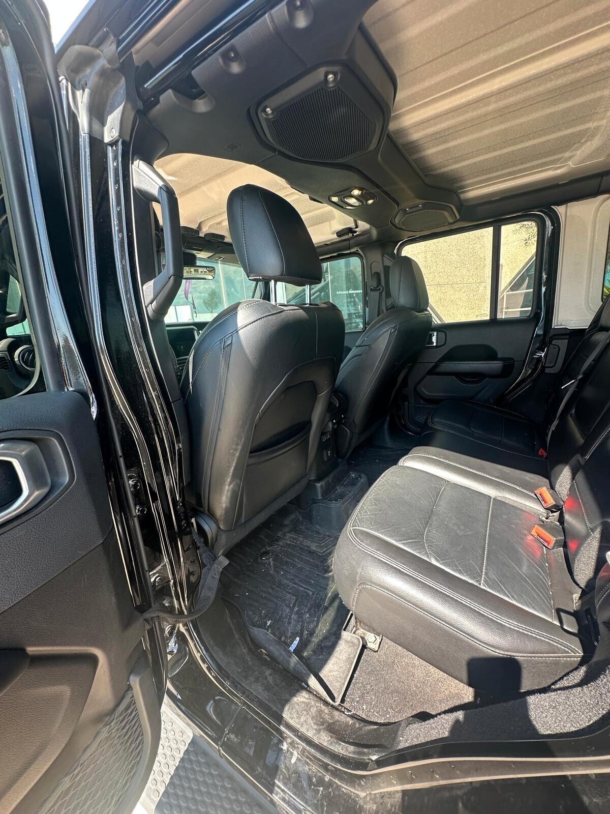 Jeep Wrangler 2.2 Mjt Sahara possibilità noleggio no scoring