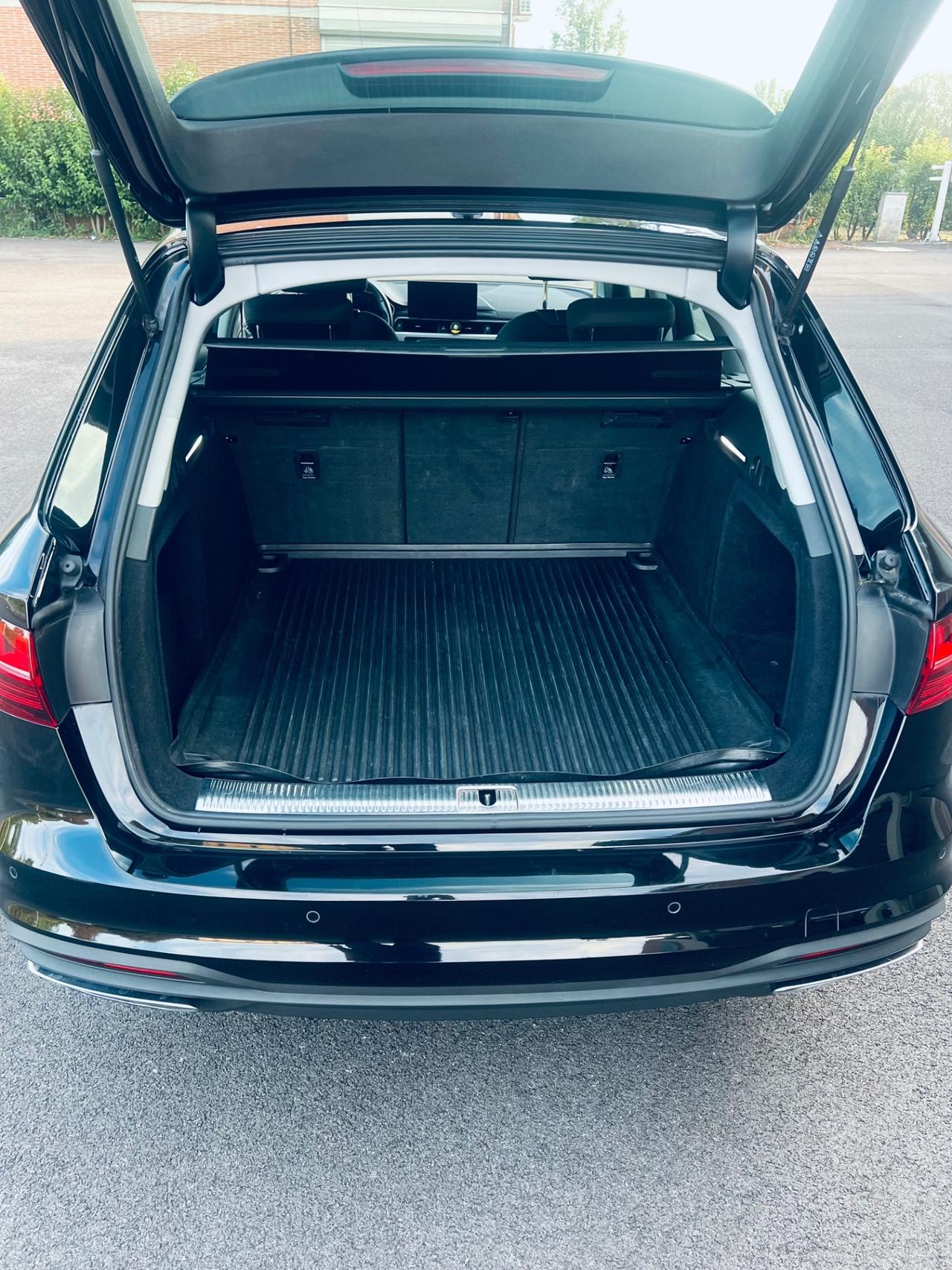 Audi A4 35 TDI/163 CV S tronic Business