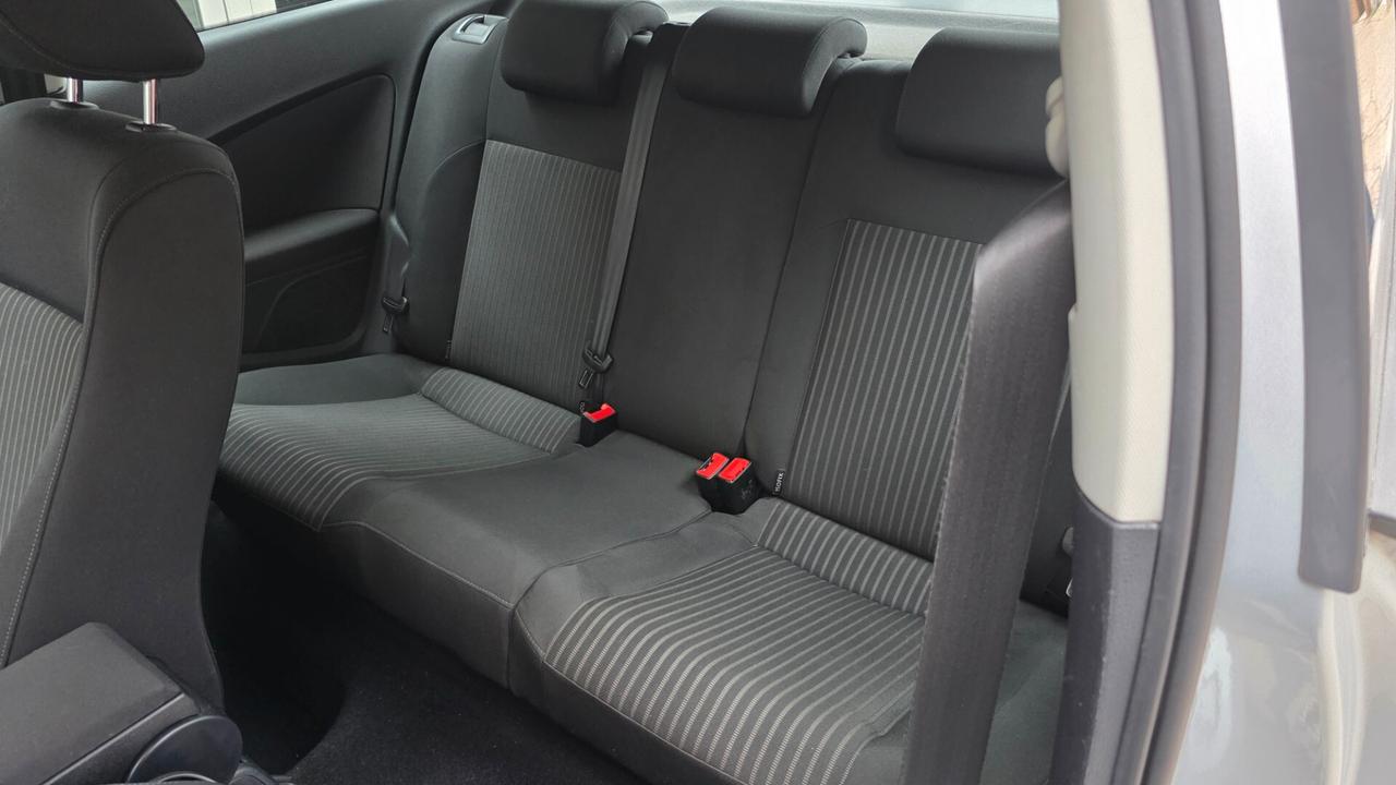 Volkswagen Polo 1.4 DSG 3 porte Highline