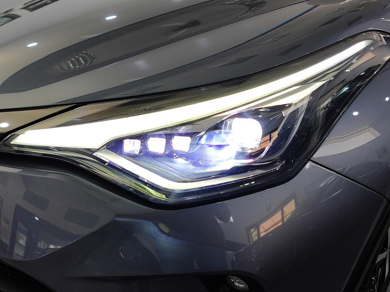 Toyota C-HR 1.8 E-CVT HYBRID 122 CV TREND