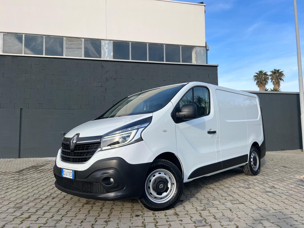 Renault Trafic 2.0 dci 145cv L1H1 85.000km - 2021