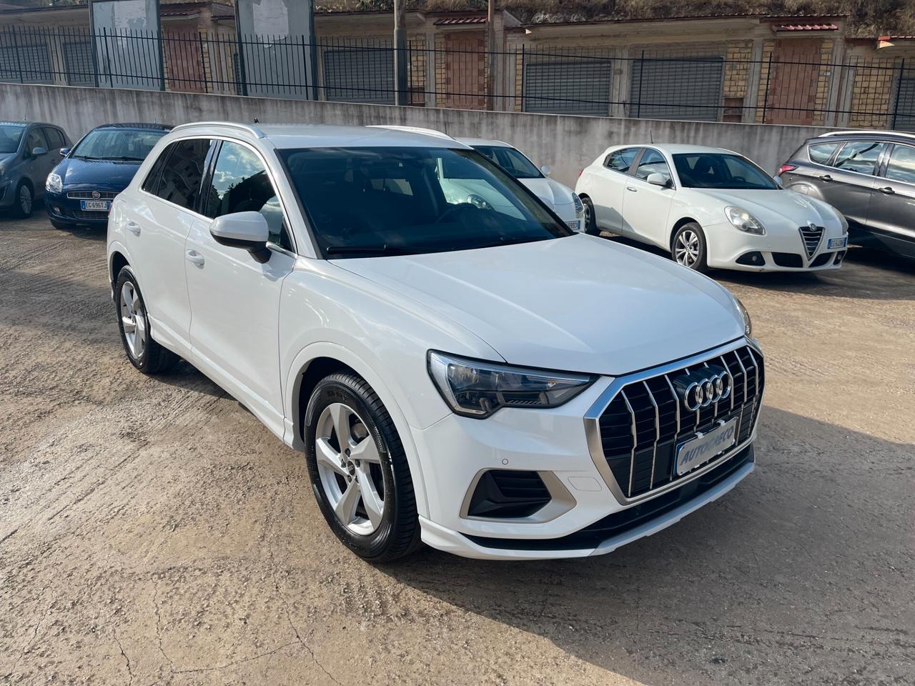 Audi Q3 35 TDI S tronic Business Advanced