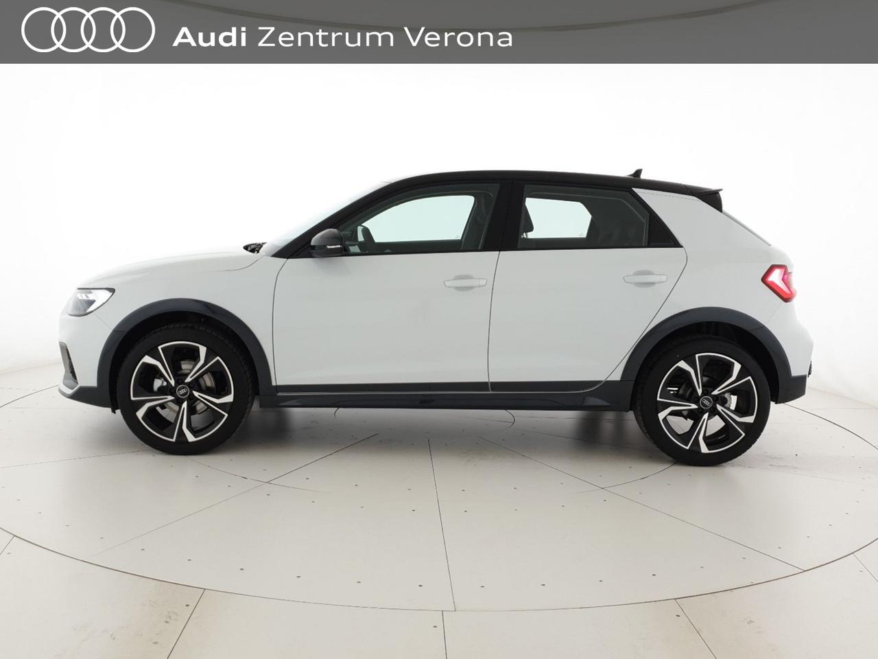 Allstreet 30TFSI 116CV S tronic Identity Contras