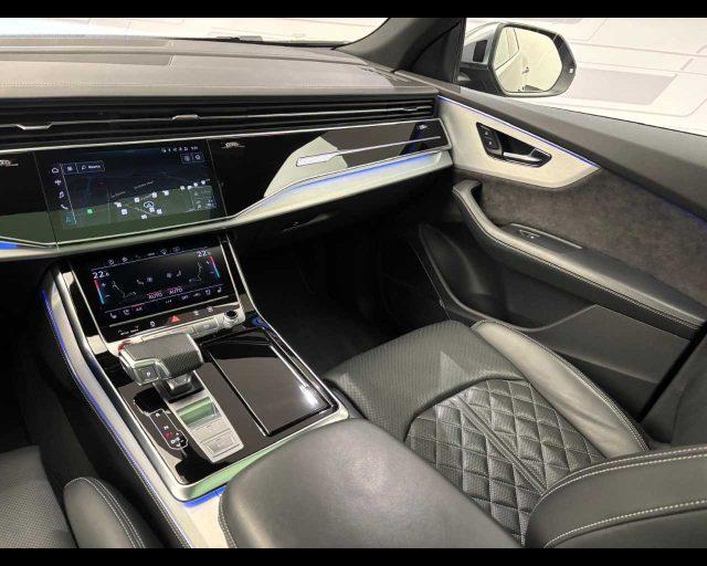 AUDI SQ8 TFSI quattro tiptronic sport attitude