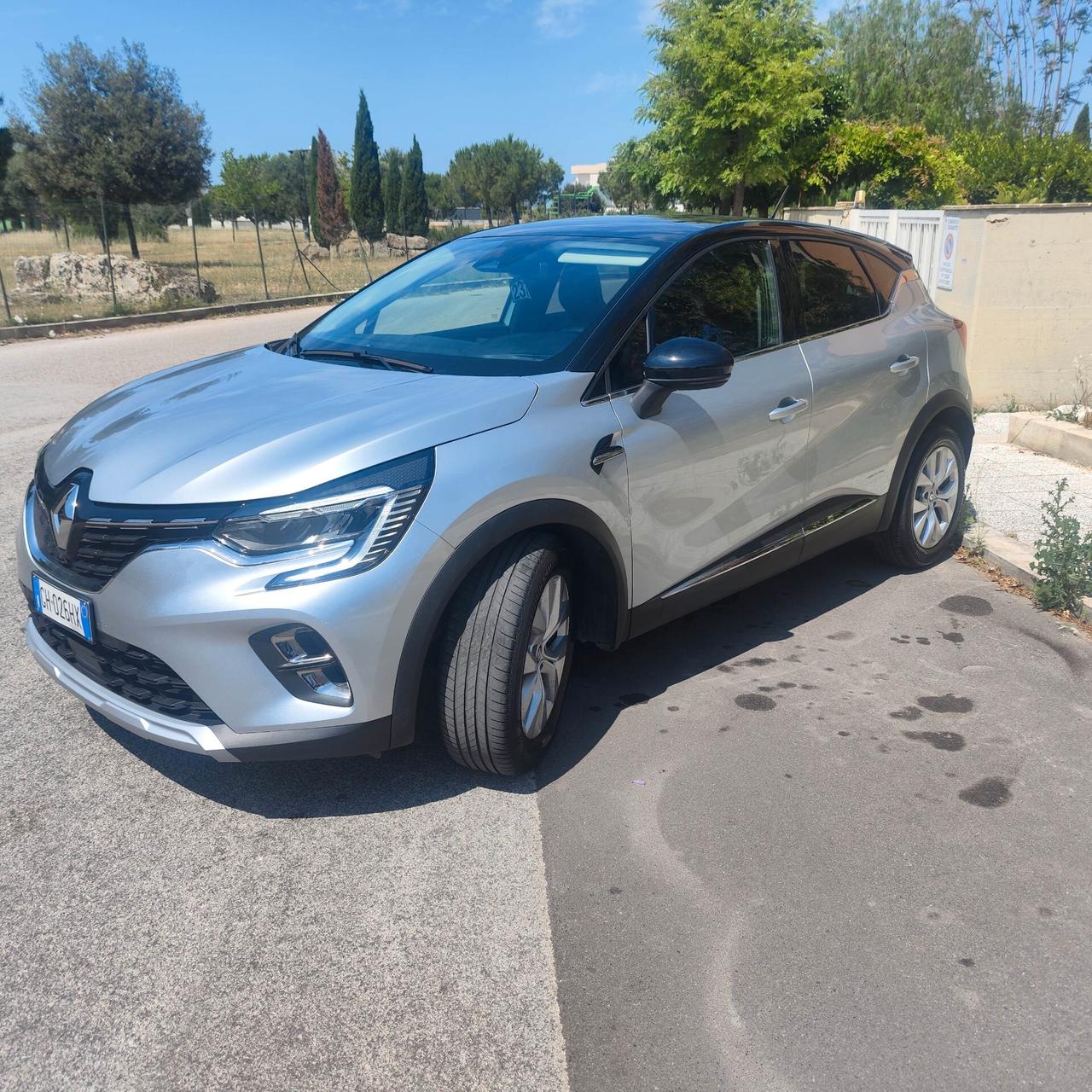 Renault Captur Mild Hybrid 140 CV Intens