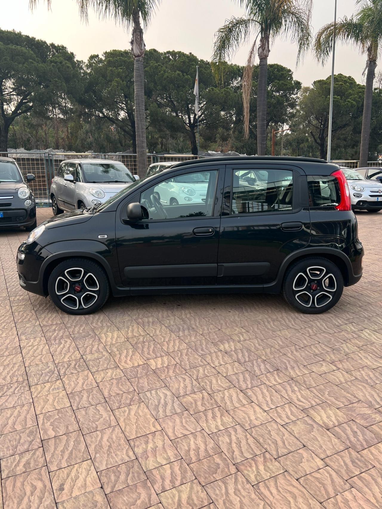 Fiat Panda 1.0 FireFly S&S Hybrid City Cross