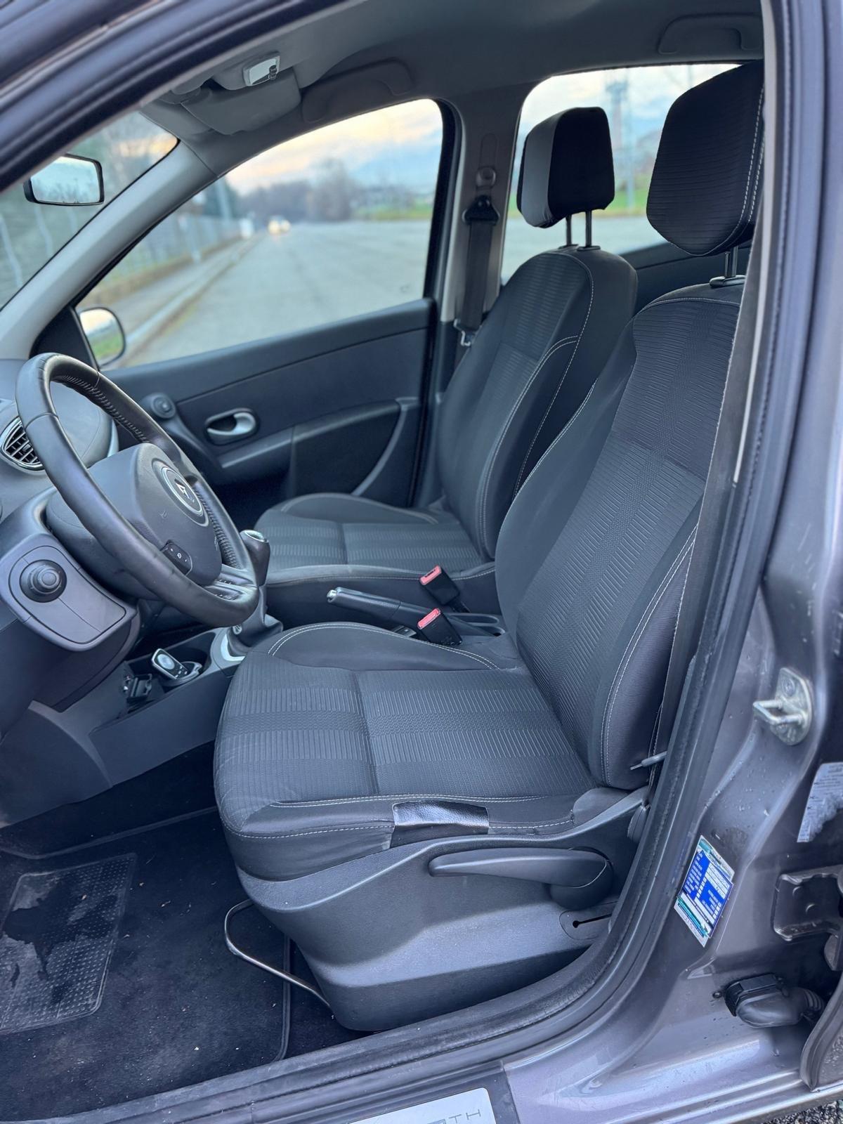 Renault Clio 1.2 16V TCE 100CV 5 porte Luxe