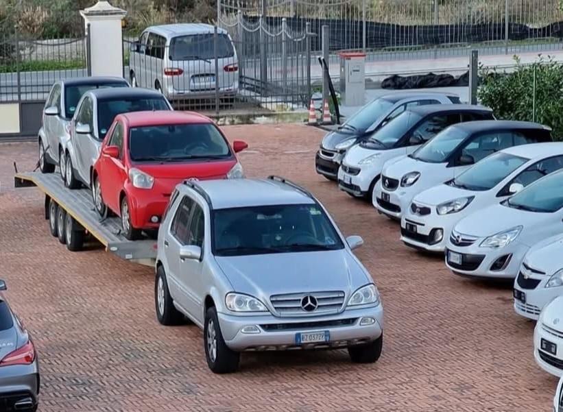 Mercedes-benz ML 270 turbodiesel cat CDI + CARRELLO