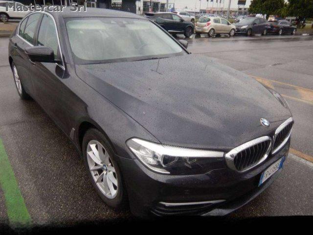 BMW 530 Berlina 530d xdrive Business 249cv auto - FR415SE