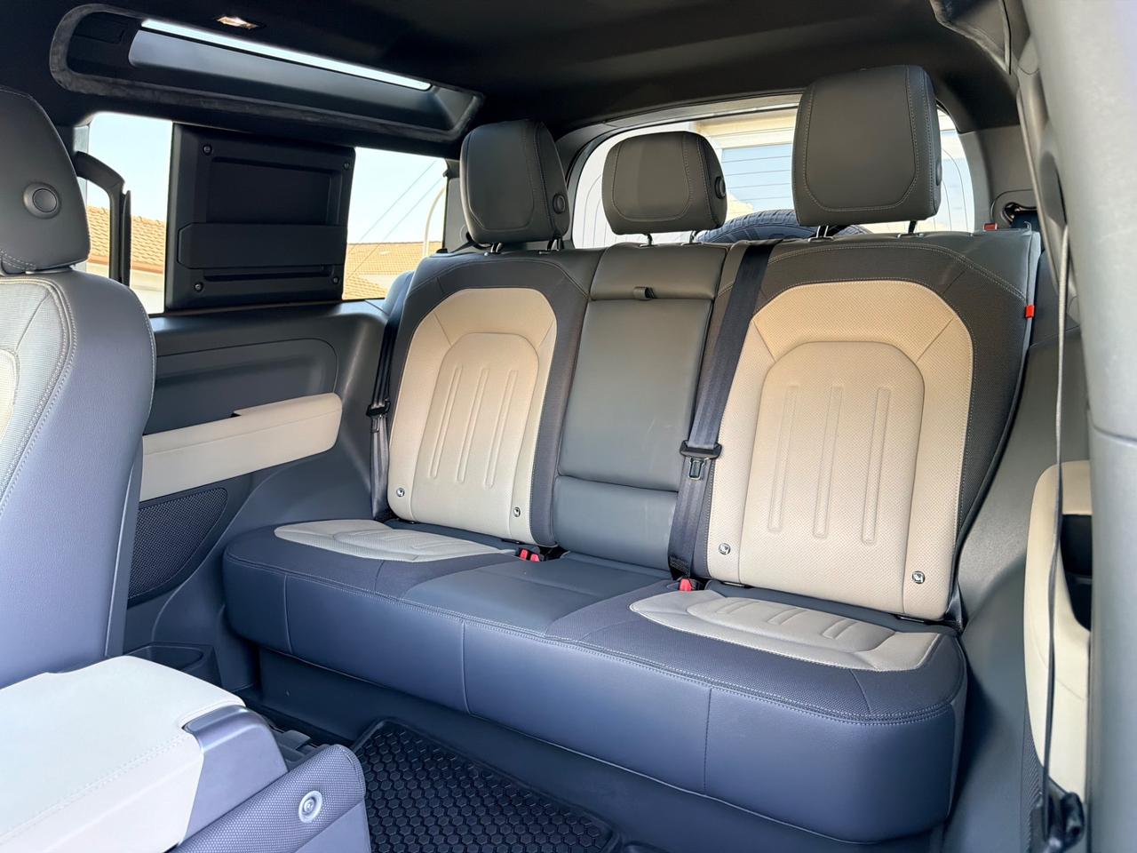 Land Rover Defender 90 3.0D I6 200 CV AWD Auto X-Dynamic HSE