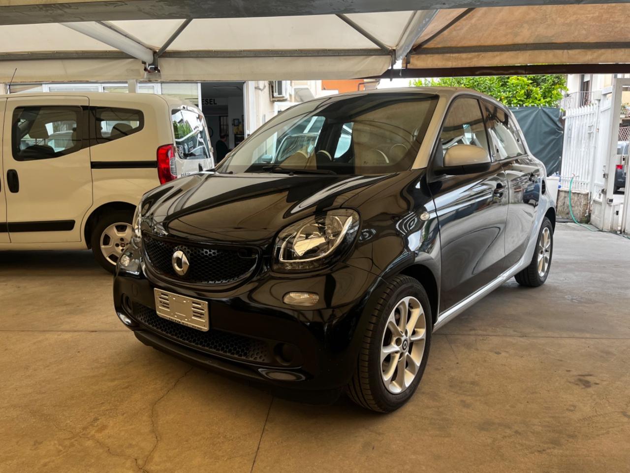 Smart ForFour 70 1.0 Passion