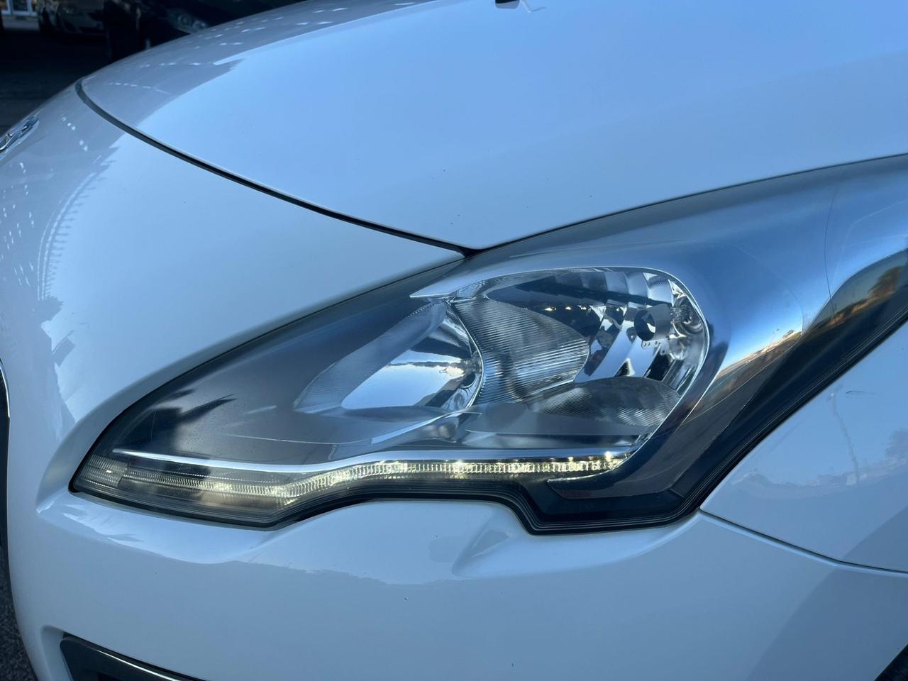 Peugeot 3008 1.6 e-HDi ETG6 Allure 2014