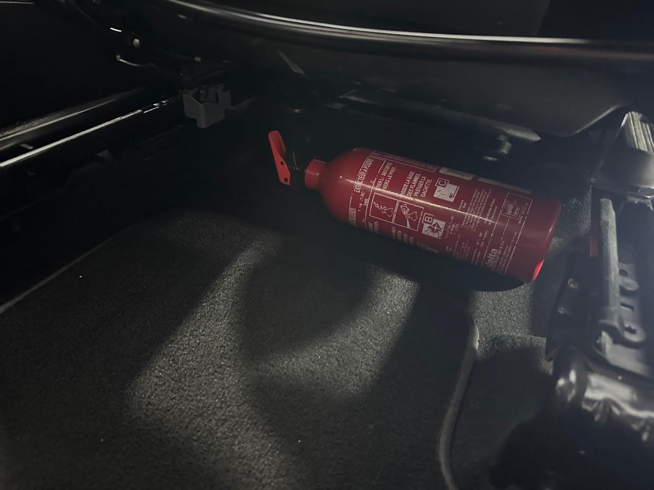 Abarth 595 C 1.4 Turbo T-Jet 180 CV Competizione