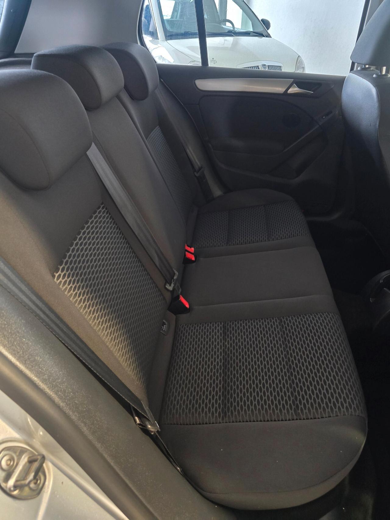 Volkswagen Golf 1.6 TDI 5p. Sport Edition