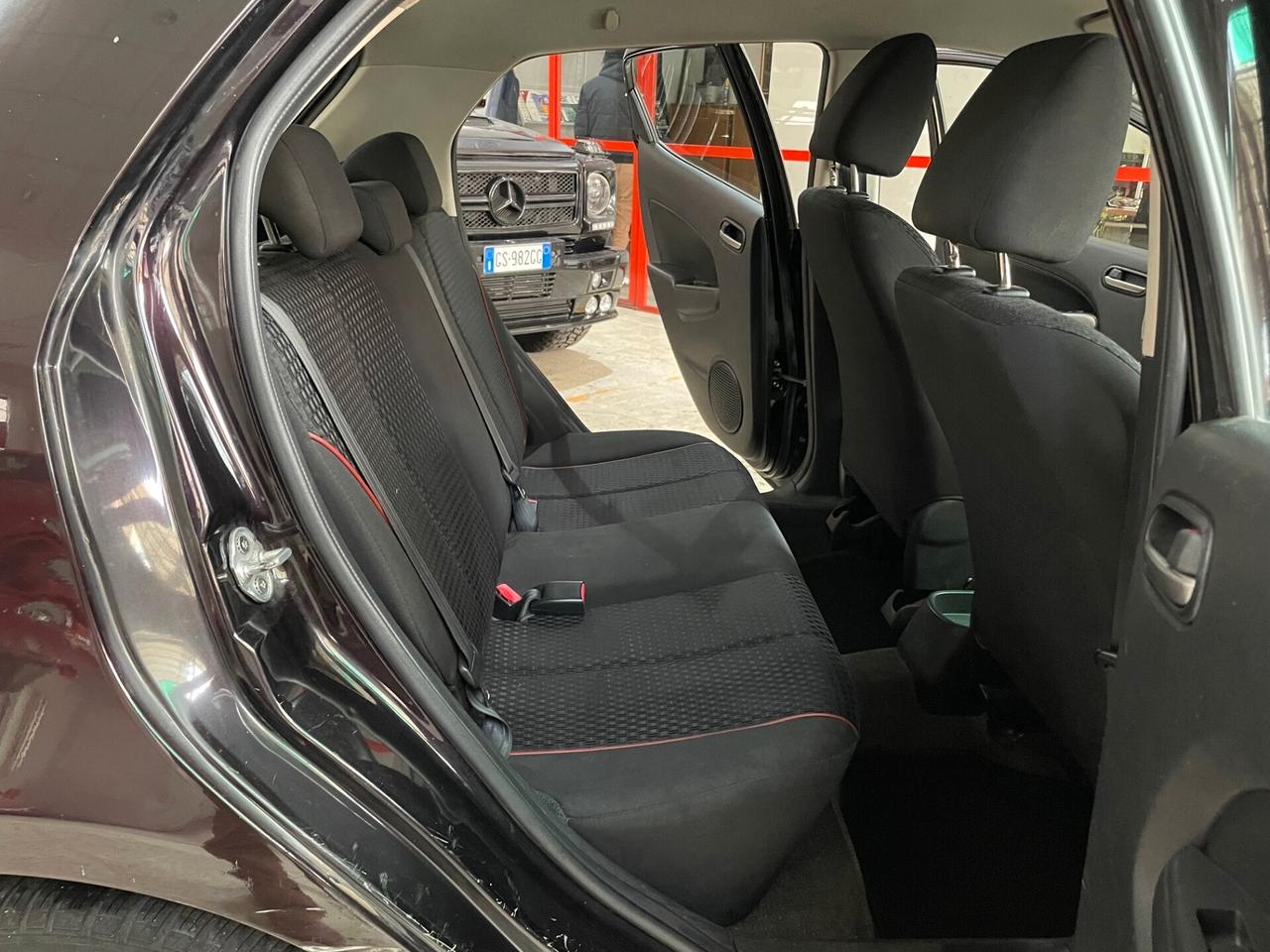 Mazda 2 1.3 16V 75CV 5p. GRANDINATA