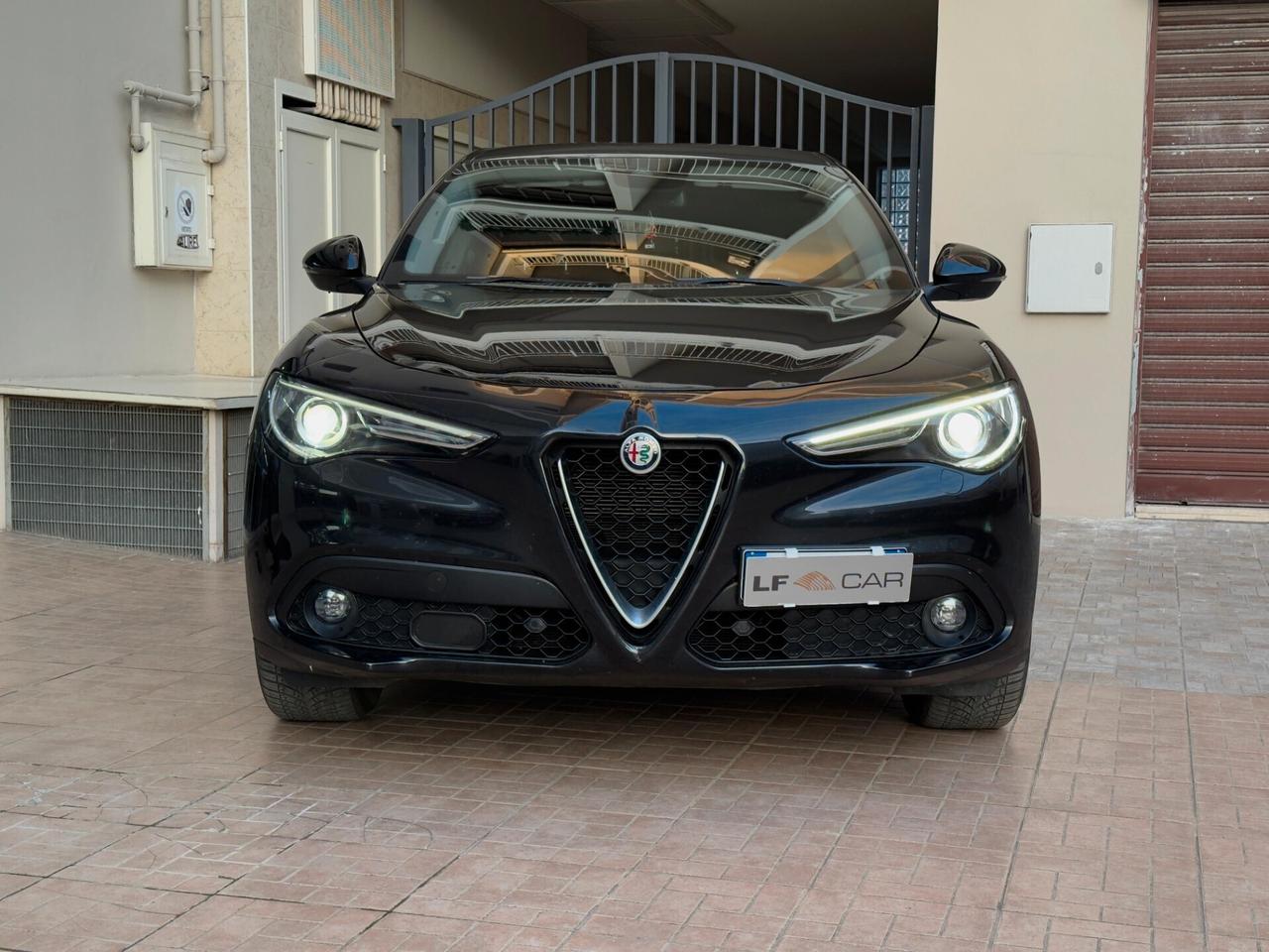 Alfa Romeo Stelvio 2.2 Turbodiesel 190 cv AT8 RWD Executive