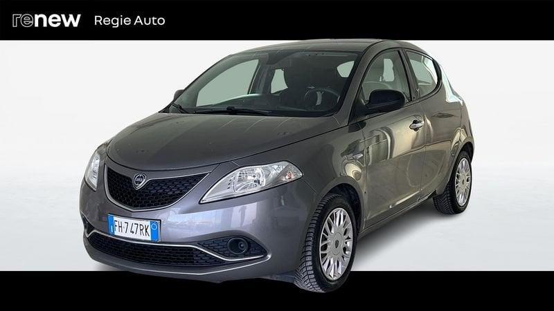Lancia Ypsilon 5 Porte 1.2 69cv Gold my16 1.2 GOLD 69CV MY16