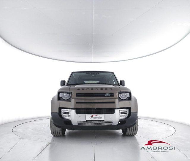 LAND ROVER Defender 110 3.0d i6 mhev SE awd 200cv auto - AUTOCARRO N1