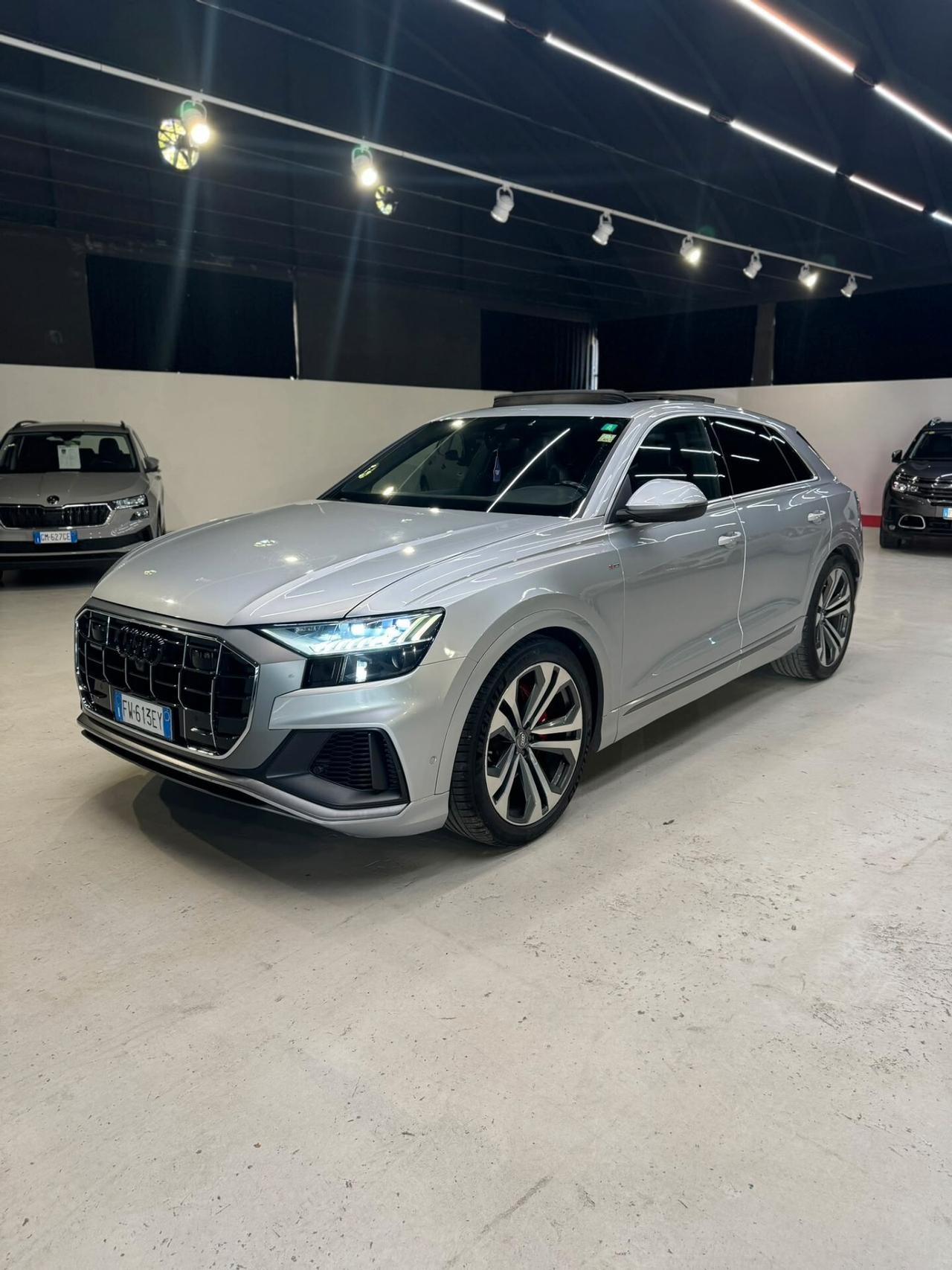 Audi Q8 50 TDI 286 CV quattro tiptronic Sport