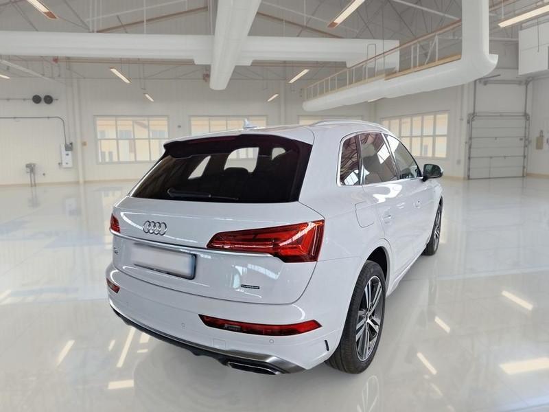 AUDI Q5 40 TDI MHEV S Line Plus quattro S tronic