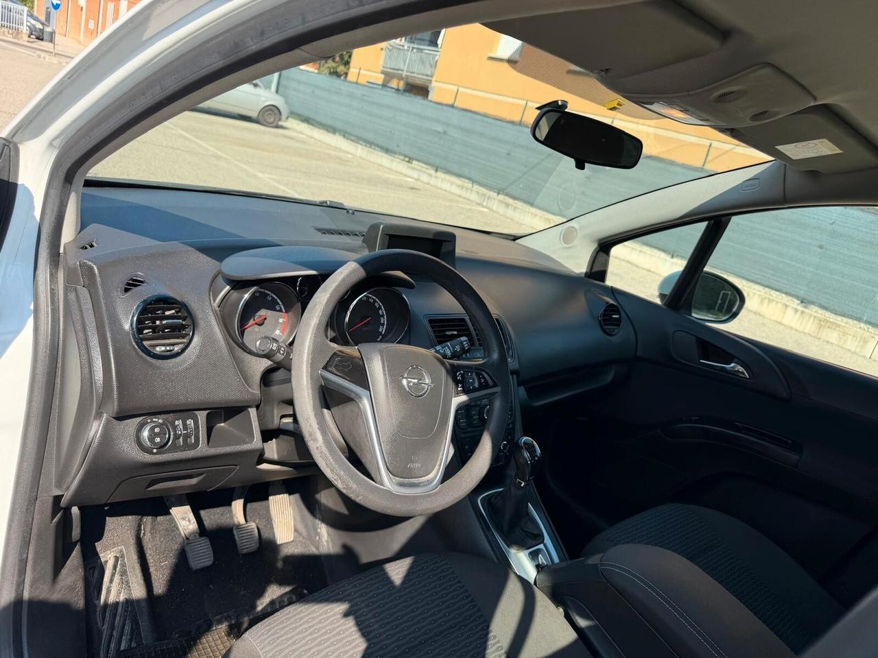 Opel Meriva 1.4 GPL - NEOPATENTATI - 12 MESI DI GARANZIA -