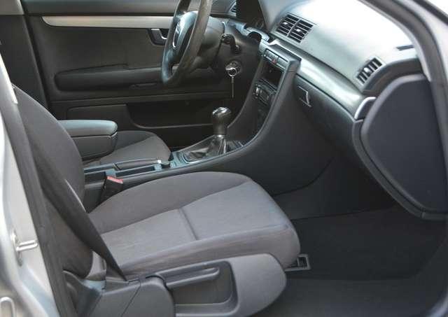 Audi A4 Avant 2.0 tdi Sport 140cv *OTTIME CONDIZIONI*