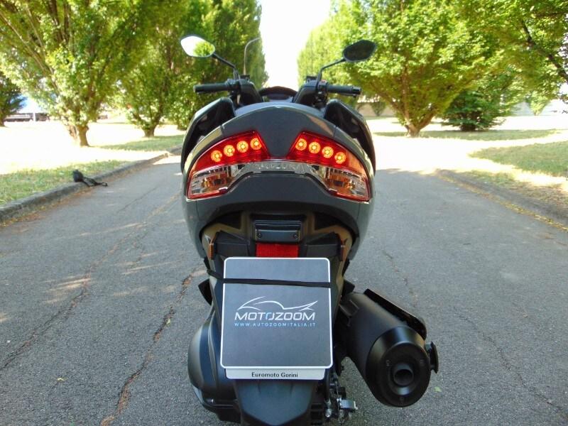 Suzuki Burgman 400 ABS