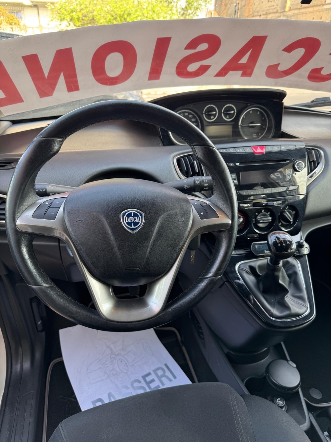 Lancia Ypsilon 1.3 MJT 16V 95 CV 5 porte S&S Gold