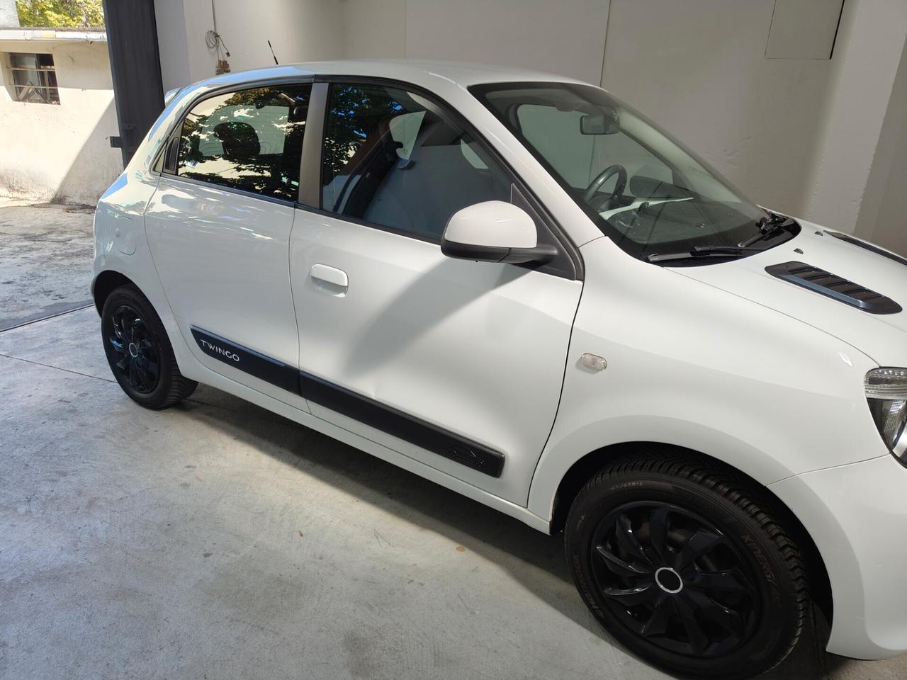 Renault Twingo Experience neopatentati
